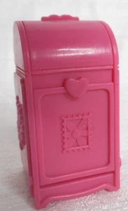 SWEET STREET FISHER PRICE Casa de Muñecas POST OFFICE BUZÓN Rosa - ABRE - Imagen 1 de 2
