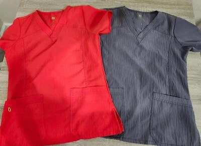 Wonder Wink Women's Scrub Top set of 2 Red Gray Grey Small - Image 1 of 4