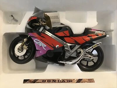 RARE Guiloy HONDA CBR900 FIRE BLADE 1/10 Scale Motorcycle Diecast - NEW #13803 - Image 1 of 4