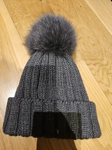 Regina kids fur pom pom hat Kids Unisex - Picture 1 of 5