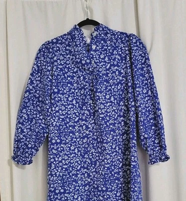 Lands End Shift 连衣裙 M 码女式蓝色花卉荷叶袖 Cottagecore 成熟 — 第 1/4 张图片