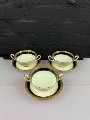 3 x Royal Doulton Blue and Gold V1215 Handled Soup Coupes Bowls and Stands Set - Image 1 of 4