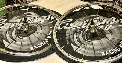 Ruote bici da strada Mavic R-Sys con mozzo libero Campagnolo e borse da trasporto come nuove SPEDIZIONE VELOCE!!! - Immagine 1 di 4