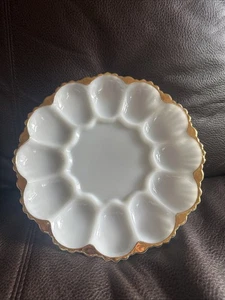 SCHÖNER Anchor Hocking Deviled Ei/Austern Teller Milchglas Goldrand 12 Eier - Bild 1 von 10