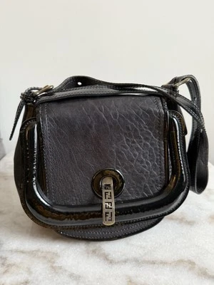 FENDI BLACK LEATHER SHOULDER BAG - Image 1 of 4