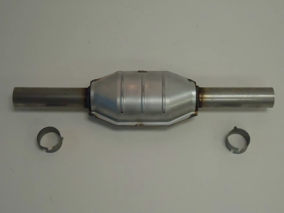 1993 Chevrolet Corsica 3.1L V6 Catalytic Converter - Image 1 of 4
