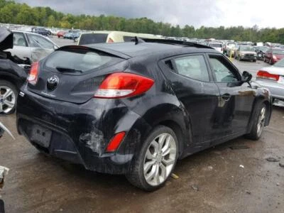 Used Front Wheel Hub fits: 2013 Hyundai Veloster Front Front Grade A — 第 1/4 张图片