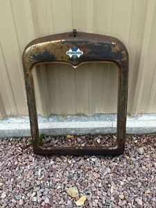 1925 26 27 1928 1929 1930 IH INTERNATIONAL TRUCK RADIATOR GRILLE SHELL W/ EMBLEM - Picture 1 of 12