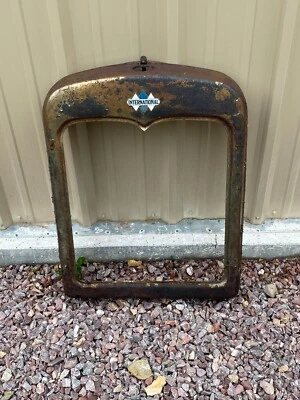 1925 26 27 1928 1929 1930 IH INTERNATIONAL CAMIÓN REJILLA RADIADOR CARCASA CON EMBLEMA Foto 1 de 4