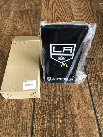Los Angeles Kings Season Ticket Holder Magnetic "Ticket Holder" Arena Giveaway Cover