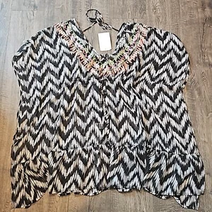 Miken Coverup Woman's Black and White Small Sheer Poncho Brand New With Tags - Picture 1 of 6