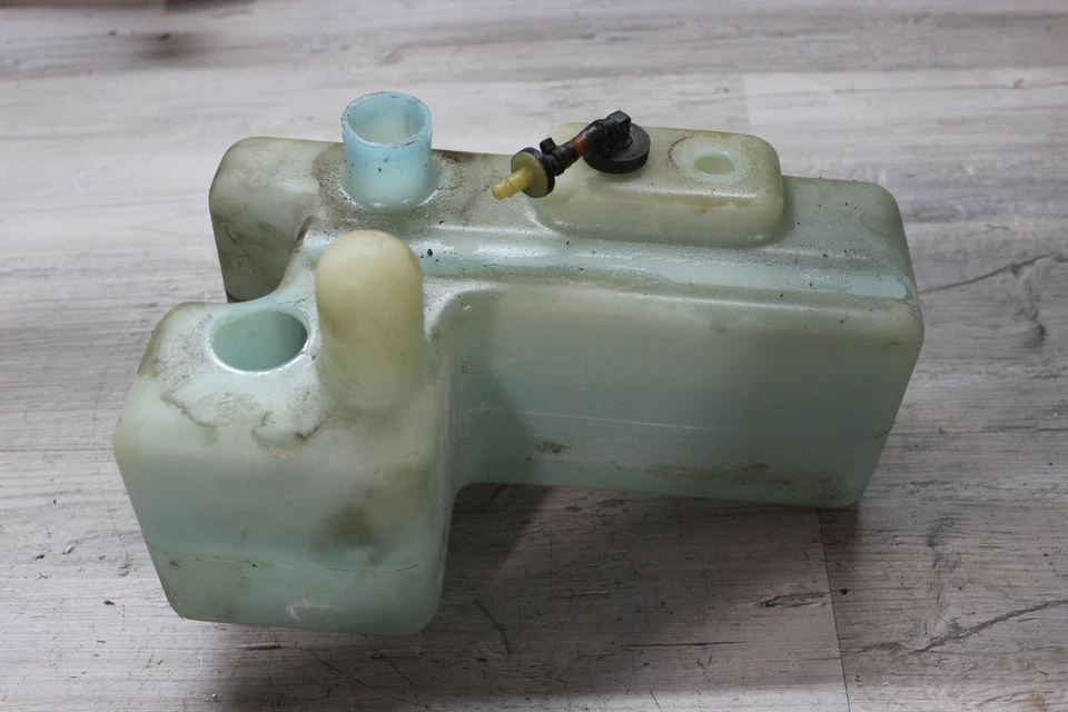 Sea-doo GTX 1994 depósito de tanque de aceite Foto 1 de 4