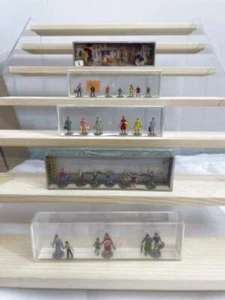 5 SETS OF MERTEN HO SCALE PEOPLE WEST GERMANY IN ORIGINAL PLASTIC BOXES !! - Picture 1 of 6