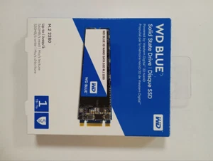 WD Blue 3D NAND SATA SSD Solid state drive WDS100T2B0B da 1Tb internal M.2 2280 - Foto 1 di 2