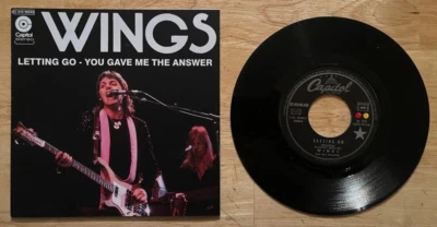 45 7" FRENCH SP BEATLES WINGS LETTING GO - Image 1 of 2