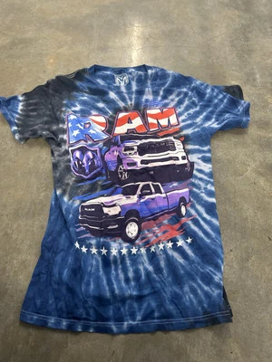 Camiseta para hombre M Dodge Ram Truck negra azul patriótica tie dye Foto 1 de 3