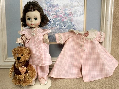 Muñeca Madame Alexander Kins Vintage 1957 con Sr. Oso Foto 1 de 4