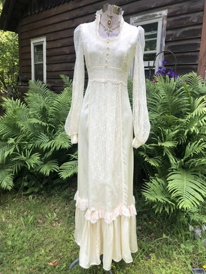 Vintage 1970’s Gunne Sax Satin & Lace DRESS GOWN Prairie Style 32-26-40 - Image 1 of 4