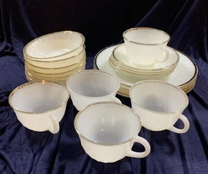 Vintage Lot Of Fire King Milk Glass Swirl Pattern With Gold Trim - 21 Pieces - Picture 1 of 24