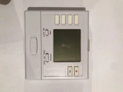 Pro1 T705 Programmable 1H/1C Digital Thermostat - Image 1 of 3