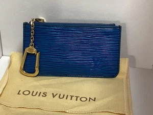 Portachiavi LOUIS VUITTON Epi in pelle blu con portachiavi attaccato cerniera portamonete - Foto 1 di 12