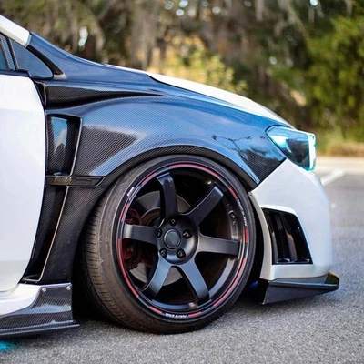 Carbon Fiber Vented Front Fenders Wing Replace for Subaru WRX / STI VA 2015-2021 - Image 1 of 4