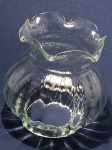 Vtg Small Glass Oil Lamp Chimney 7.5cm or 2 15/16in High ??3.7cm 2 7/16in Fitter - Picture 1 of 6