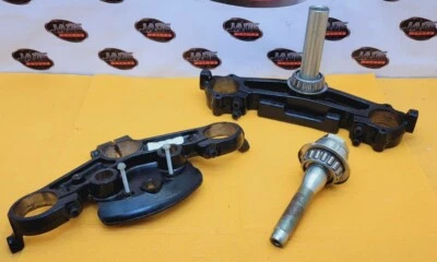 HARLEY DAVIDSON TOURING TRIPLE ÁRBOL ABRAZADERA SOPORTE STREET GLIDE CARRETERA OEM Foto 1 de 4