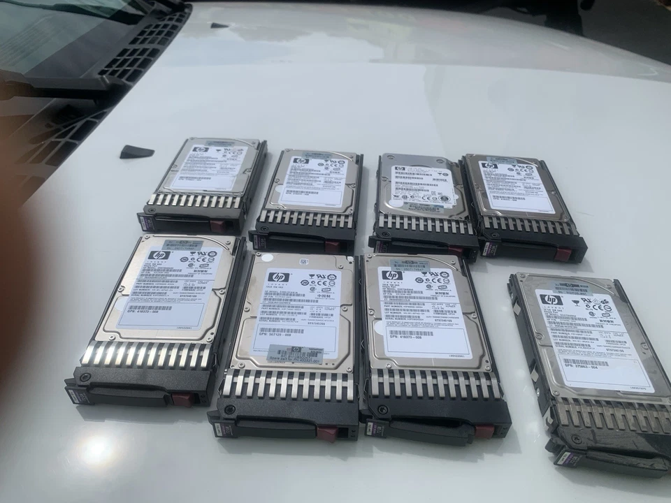 Lot of 8 HP DG072BB975 430165-002 2.5" 72GB 10K SAS Hard Drive W/ Caddy - Image 1 of 2