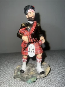 Skulpturen UK Resin alle handgefertigt Mann mit Dudelsack - Bild 1 von 6
