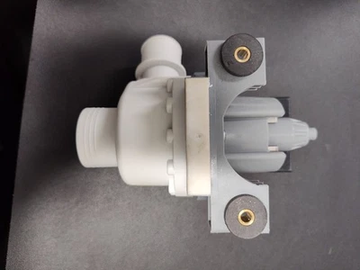 全新原始设备制造商 GE 排水泵 WH23X10040 — 第 1/4 张图片