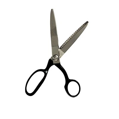 Wiss Pinking Zig Zag Shears And Leather Case Sewing Vintage - Image 1 of 4