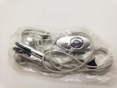 Sealed Samsung Stereo White Unused Earphones AEP421SBE UK3POST  - Image 1 of 2