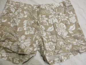 Womens jamaica jaxx beige floral shorts sz 12 - Picture 1 of 5