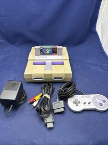 Sistema SUPER NINTENDO SNES completo con mando y juego SUPER MARIO WORLD - Imagen 1 de 10