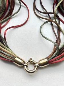 Halsband Bunte Seide mit sehr große 925 er Silberverschluß(L 5 cm) - Picture 1 of 12