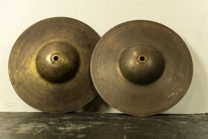 Vintage 10" Sock Hi Hat Cymbals - Picture 1 of 3