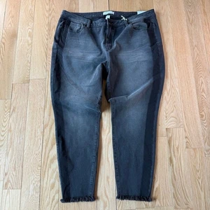 Lane Bryant High-Rise Ultimate Stretch Black Wash Raw Hem Skinny Jeans Womens 22 - Picture 1 of 8