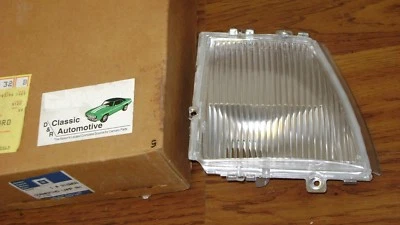 Lente Park Lamp RH GM NOS 85-86 Buick Electra 918068 intermitente luz esquina Foto 1 de 4