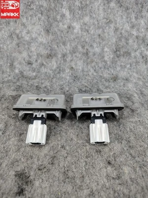 2015-2025 Toyota Posteriore Tronco/Portellone Targa Luci Destro / SX 81270-33110 - Bild 1 von 4