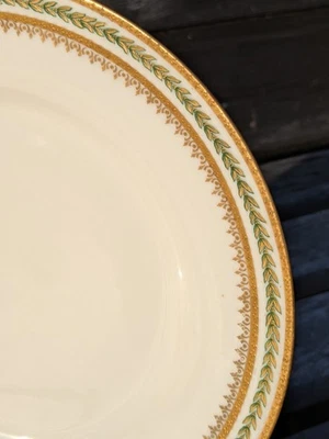 Ancienne assiette porcelaine Haviland dorée et feuilles de laurier / début XXÈME - Photo 1/4