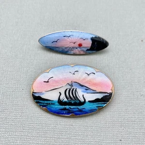 Pastel Colored Enamel Ocean With Birds Brooches (EB8) - Picture 1 of 10
