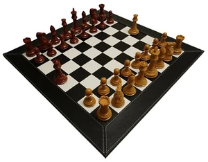 QUEENS GAMBIT TOURNAMENT STAUNTON & LEATHERETTE CHESSBOARD WITH CLOCK - Picture 1 of 7