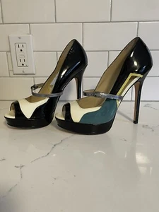 Charles David-Patent Leather- Platform Heels Sz 7 - Picture 1 of 6