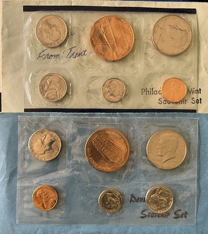 1983 Philly and Denver Mint Souvenir Sets  Great Condition and Rare Cover