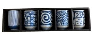 Japanese Arita Ware teacups Boxed set of 5 Sake Tea Shots Ramekins - Picture 1 of 14