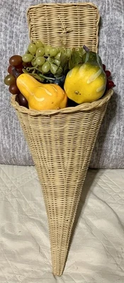 De colección Mimbre Otoño Cornucopia Cuerno De Abundancia Con Calabazas Appx 20”L x 9”H x 8”W Foto 1 de 4