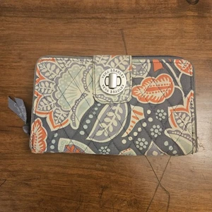 Vera Bradley Nomadic Floral Retired Pattern Turnlock Wallet Clutch - Picture 1 of 7