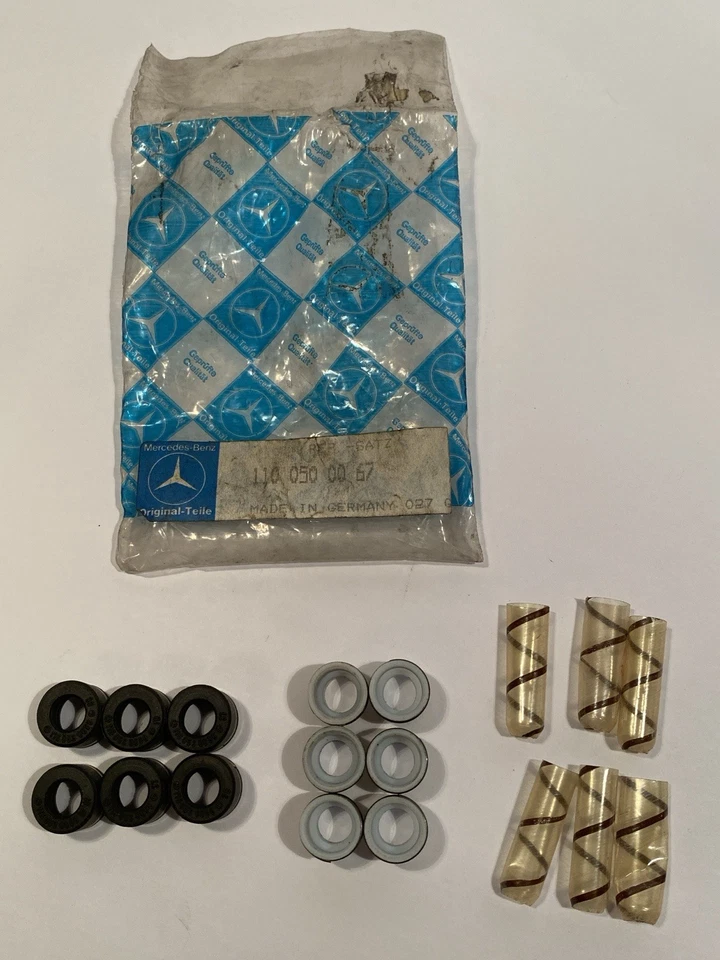 ПОДЛИННЫЙ OEM Mercedes КОМПЛЕКТ УПЛОТНЕНИЙ ШТОКА КЛАПАНА M110 280 W114 W123 W116 W110 1100500067 - Изображение 1 из 4