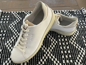 ECCO Hydromax Water Resistant Golf Women’s Us 7.5, Eur 38 White Excellent - Picture 1 of 8